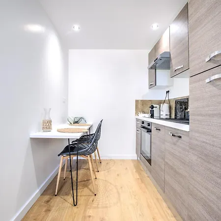Le Nid Du Apartment Montagne (Gironde)